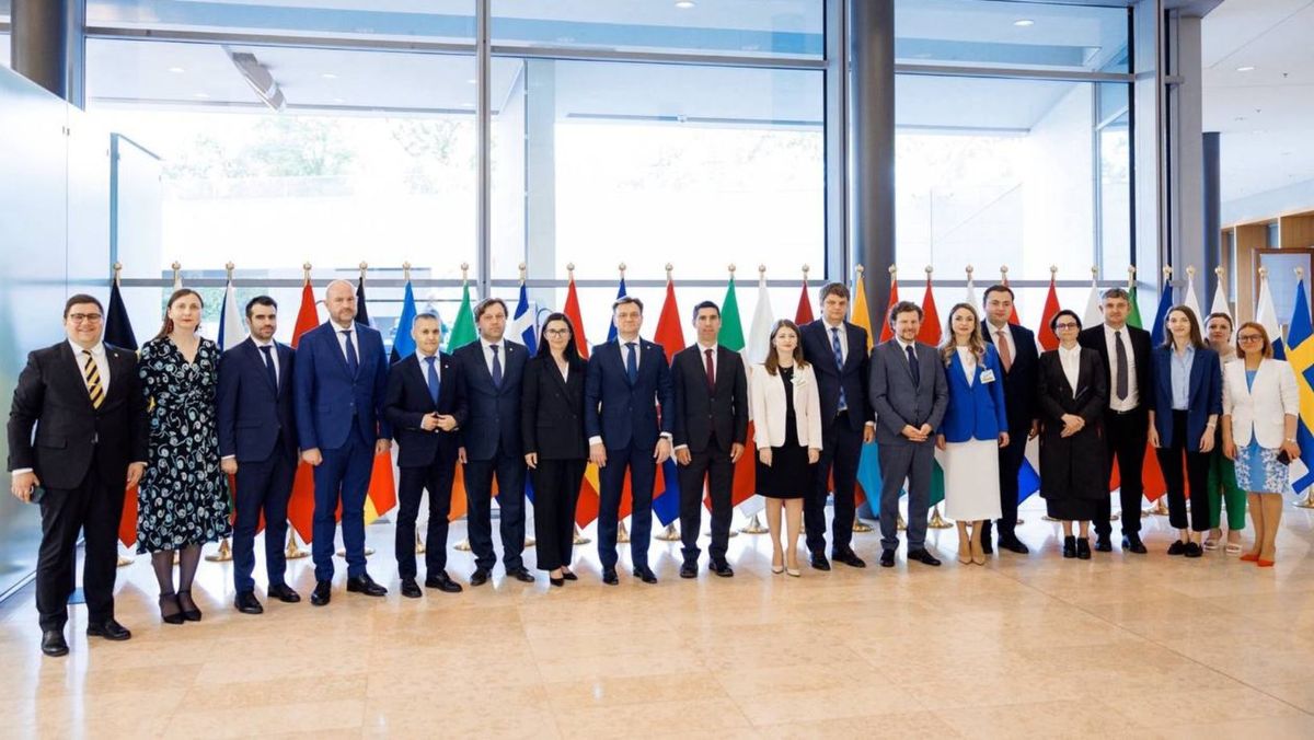 Uniunea Europeană a deschis oficial negocierile de aderare cu R. Moldova