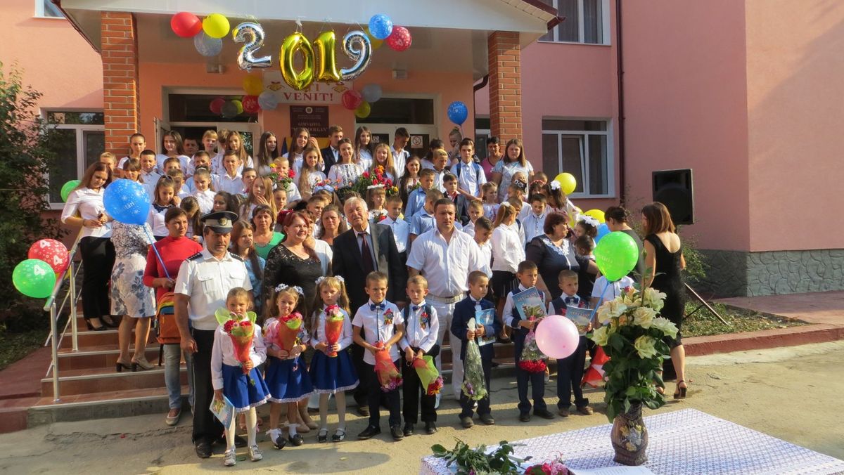 Trei gimnazii și două școli primare-grădinițe din Sîngerei ar urma să fie lichidate. Unde vor fi transferați copiii