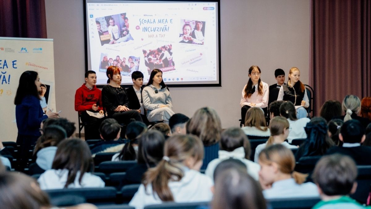 Teatru social în 60 de școli din țară. Ministerul Educației a lansat o campanie împotriva bullyingului