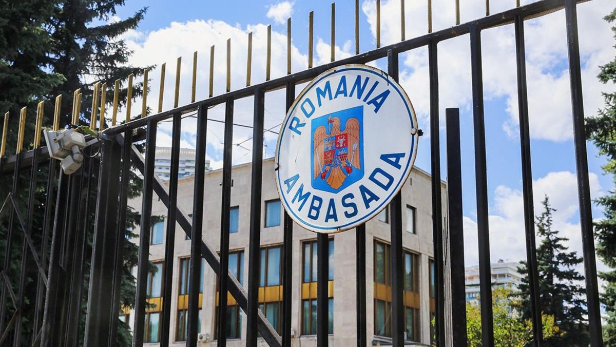 Atașatul militar al României la Moscova și adjunctul acestuia, declarați „persona non grata” de către Rusia