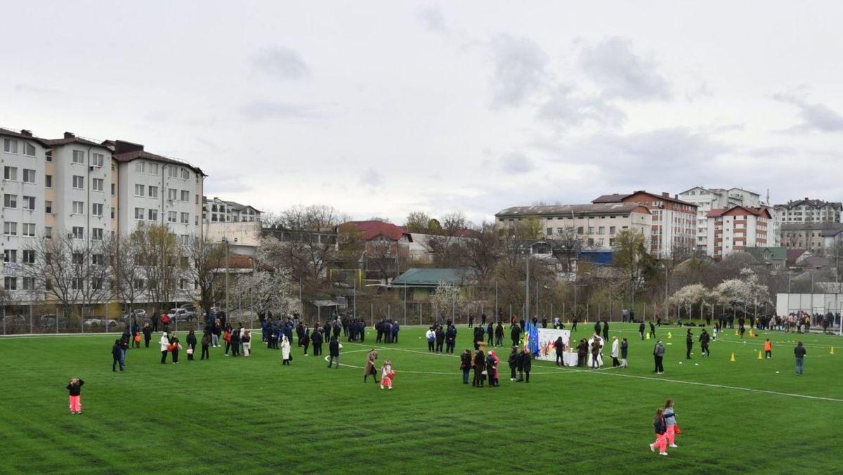 Stadion modern de fotbal, inaugurat la Ialoveni. Va găzdui evenimente sportive pentru toate vârstele