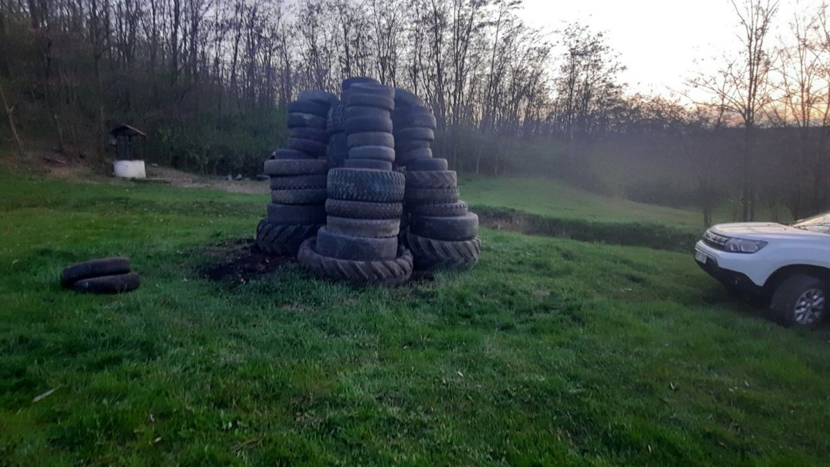 75 de cazuri de incendiere a anvelopelor au fost înregistrate în țară. Bilanțul Ministerului Mediului