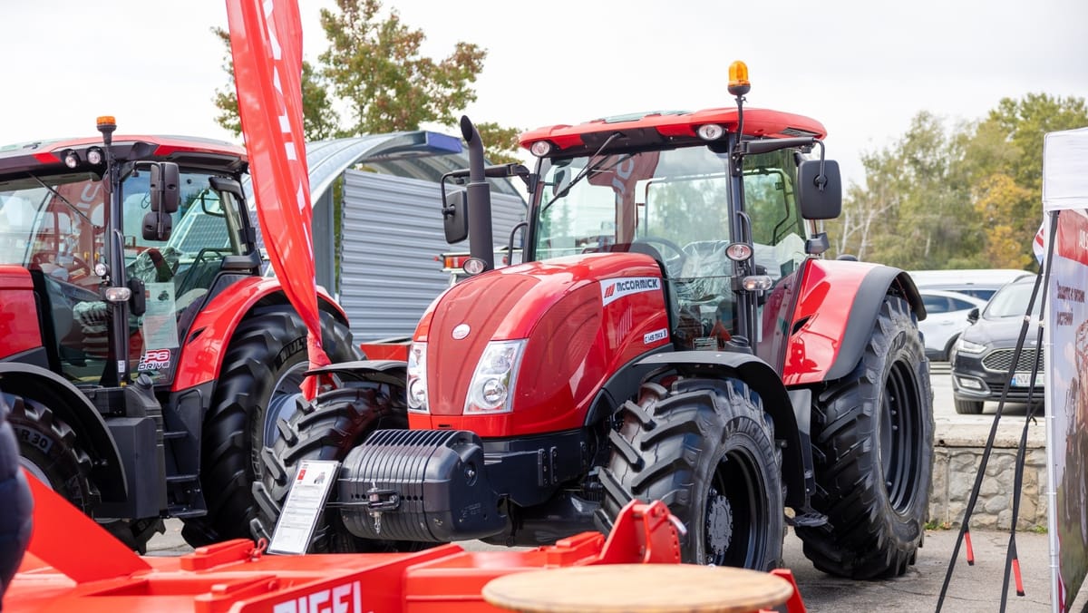 Utilaje agricole moderne și semințe de calitate. La Chișinău au fost inaugurate expozițiile „Moldagrotech” și „Farmer”