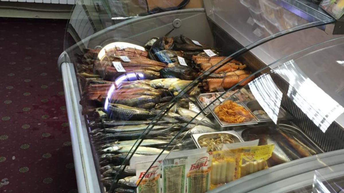 În ultimii doi ani, prețul de import al macroului a crescut cu 34,6 la sută. Cum explică ministrul Economiei scumpirea acestui produs