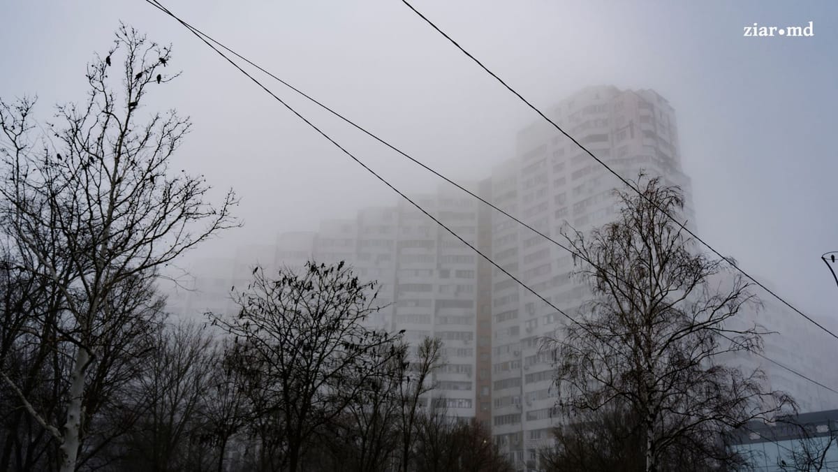Cod galben de ceață în R. Moldova. Joi, vremea va fi predominant umedă și noroasă