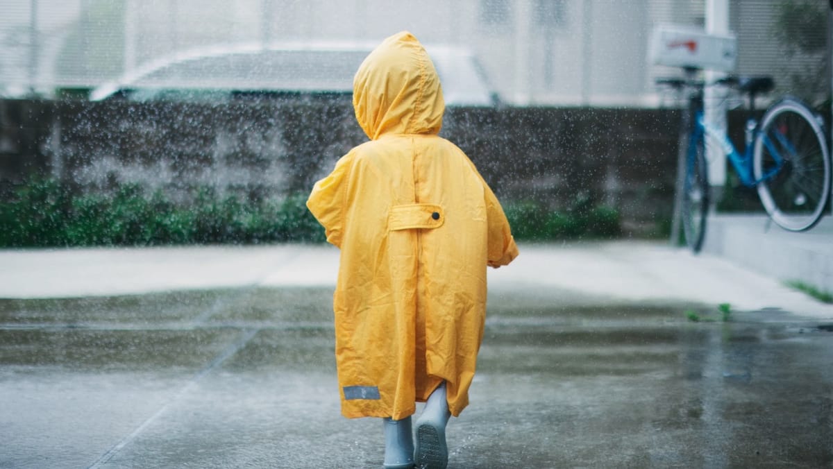 Prognoza meteo pentru astăzi: ploi și cer noros în majoritatea regiunilor - temperaturile vor coborî sub 0°C