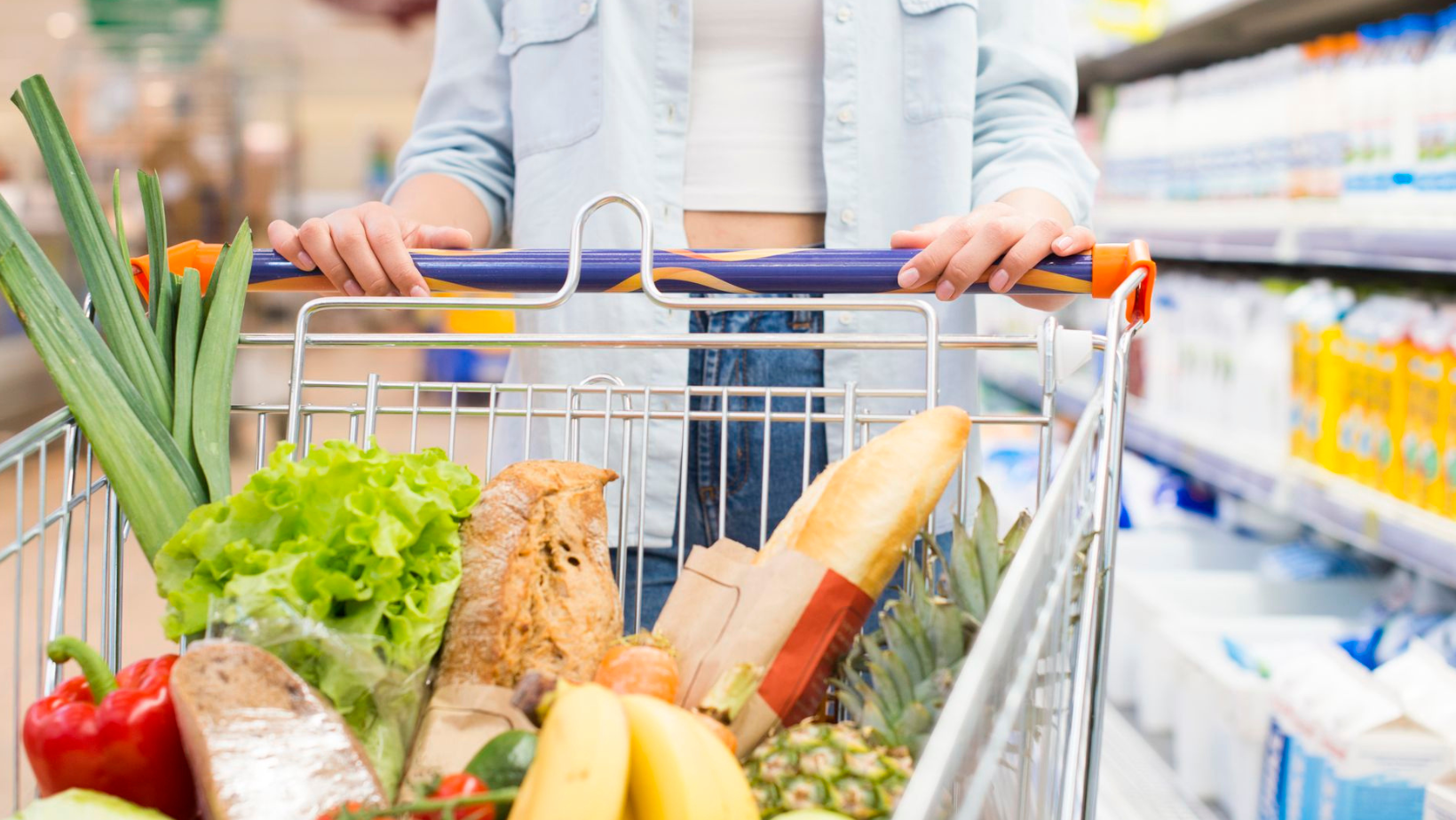 Ouăle și fructele s-au scumpit în R. Moldova cu peste 20 la sută în prima lună a anului, arată datele BNS