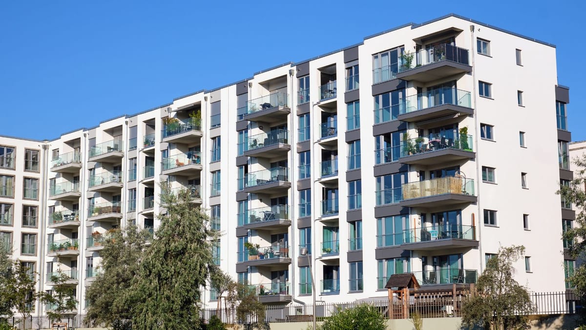 Blocurile din R. Moldova devin condominii: ce schimbări vor simți proprietarii