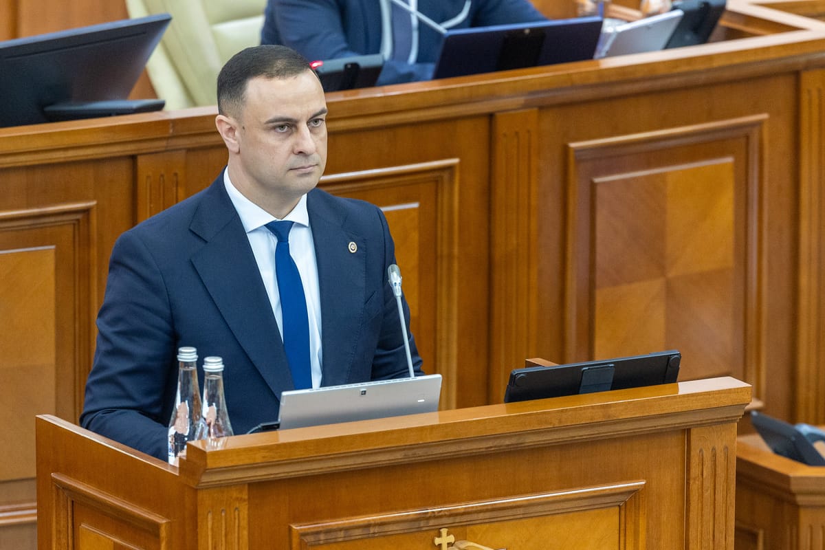 Raportul CNA, audiat în Parlament. Cu ce rezultate se laudă instituția și ce spun deputații