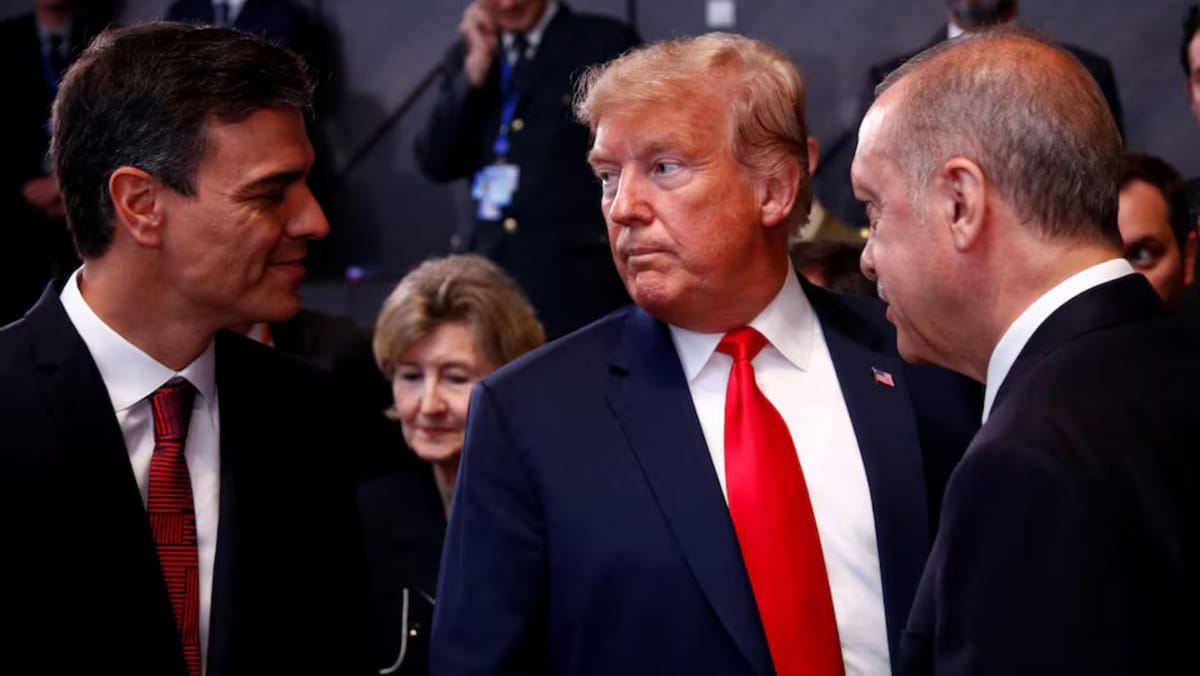 Trump a amenințat că va opri comerțul cu Spania după refuzul privind utilizarea bazelor militare. Reacția Madridului