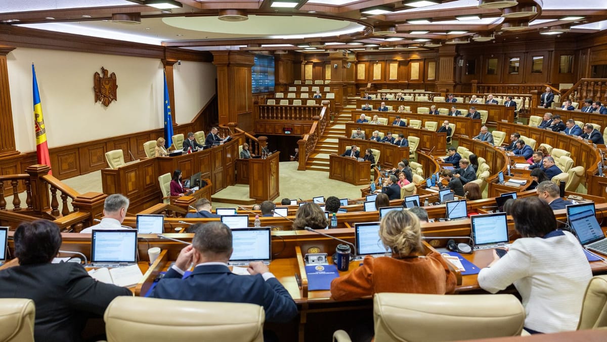 Parlamentul R. Moldova are 40 de femei deputate, cel mai mare număr de până acum