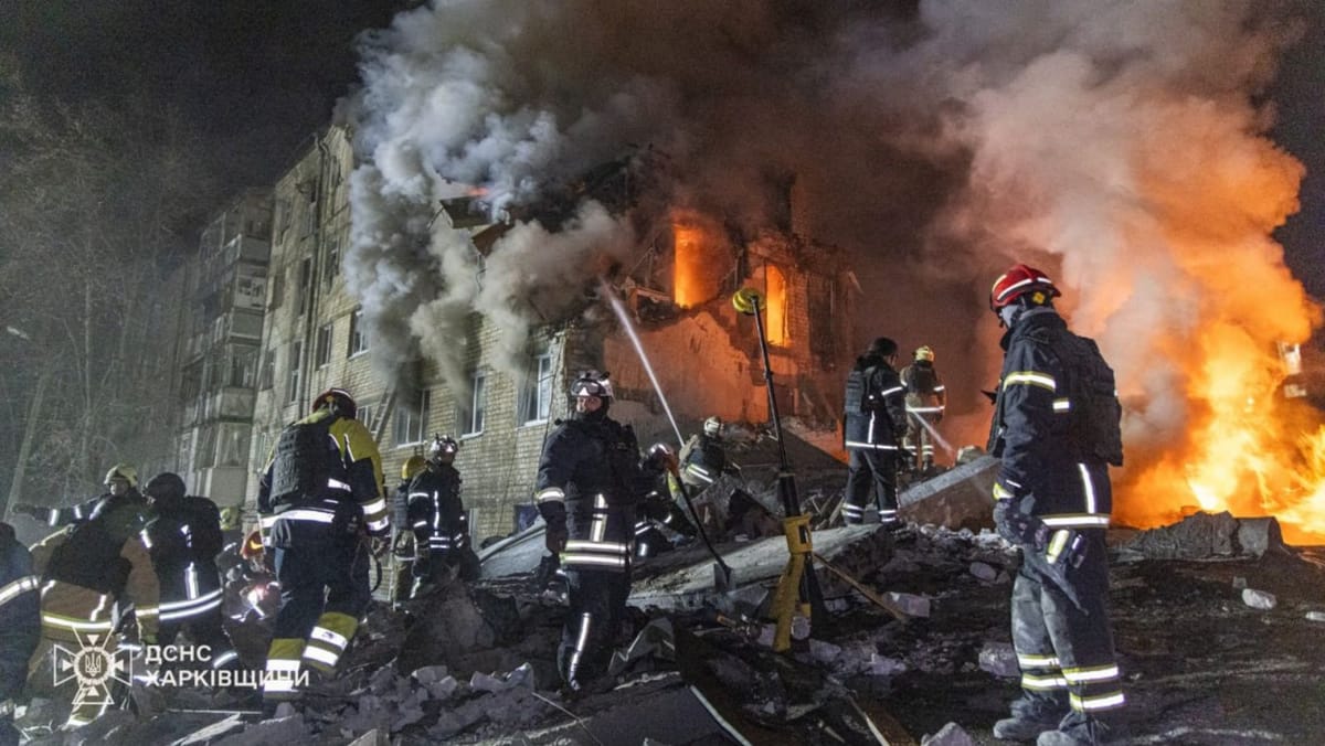 FOTO/ Atac aerian de amploare în Ucraina: Rusia a lansat rachete și aproape 500 de drone. Sunt morți și răniți