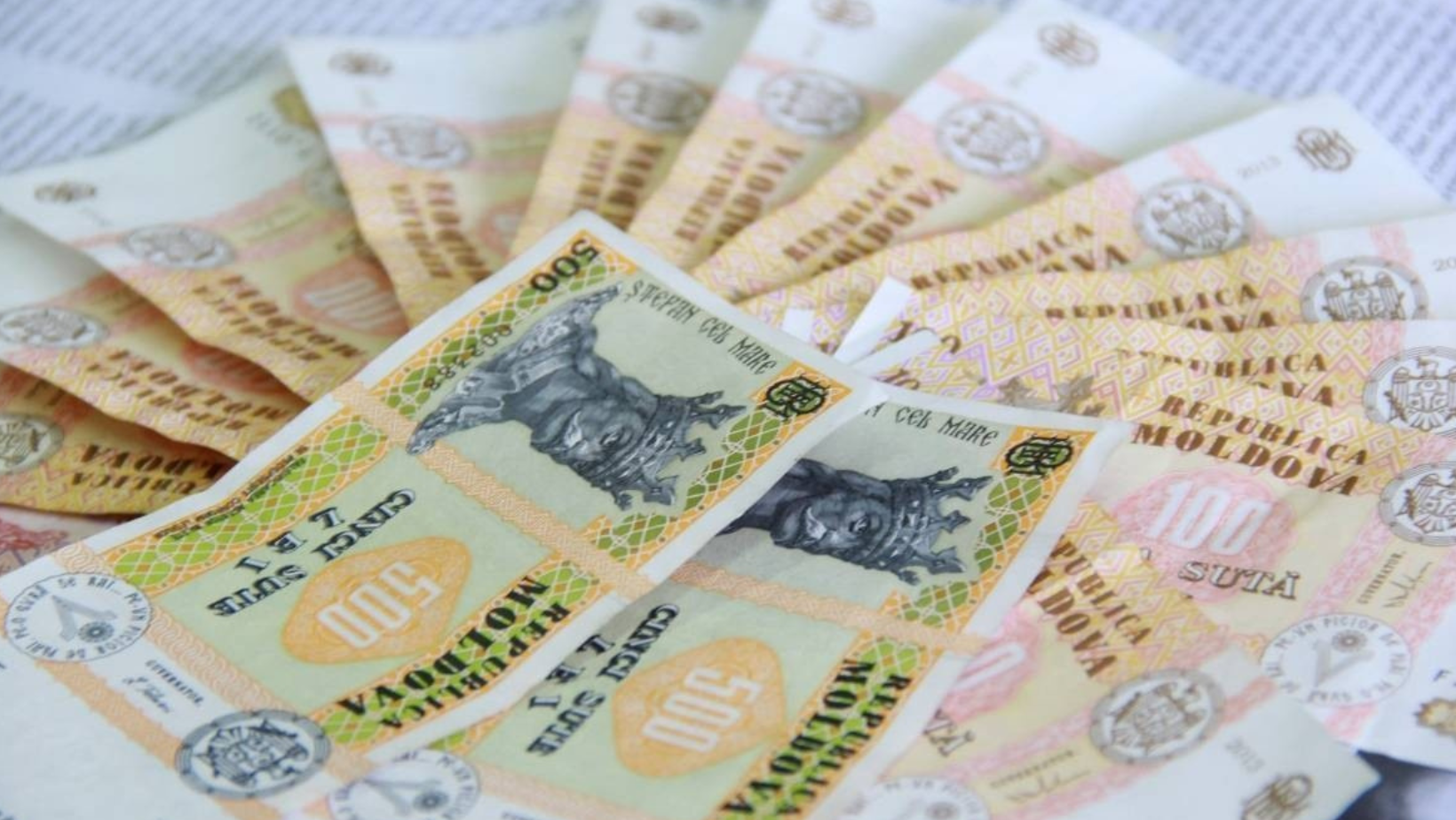 CNAS a început finanțarea pensiilor și alocațiilor sociale pentru aprilie - când vor fi efectuate restul plăților