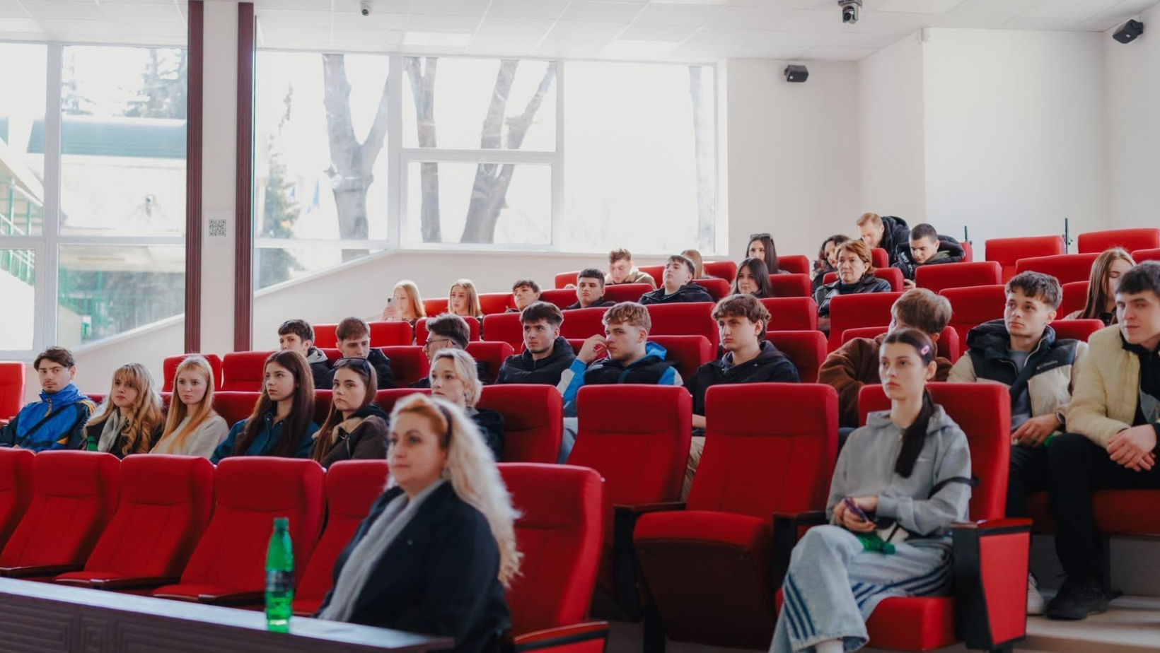 Elevi din mai multe raioane au vizitat universitățile din Chișinău în cadrul campaniei „Învață în Moldova”