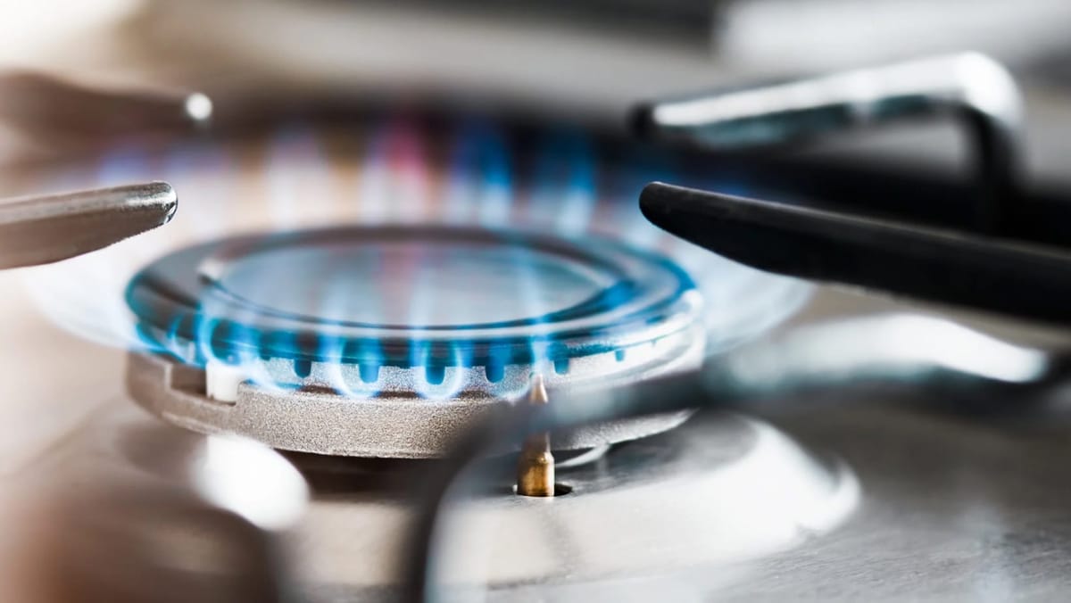 ANRE majorează tarifele la gazele naturale pentru „ultimă opțiune”: creșteri moderate, aplicabile din 1 iunie