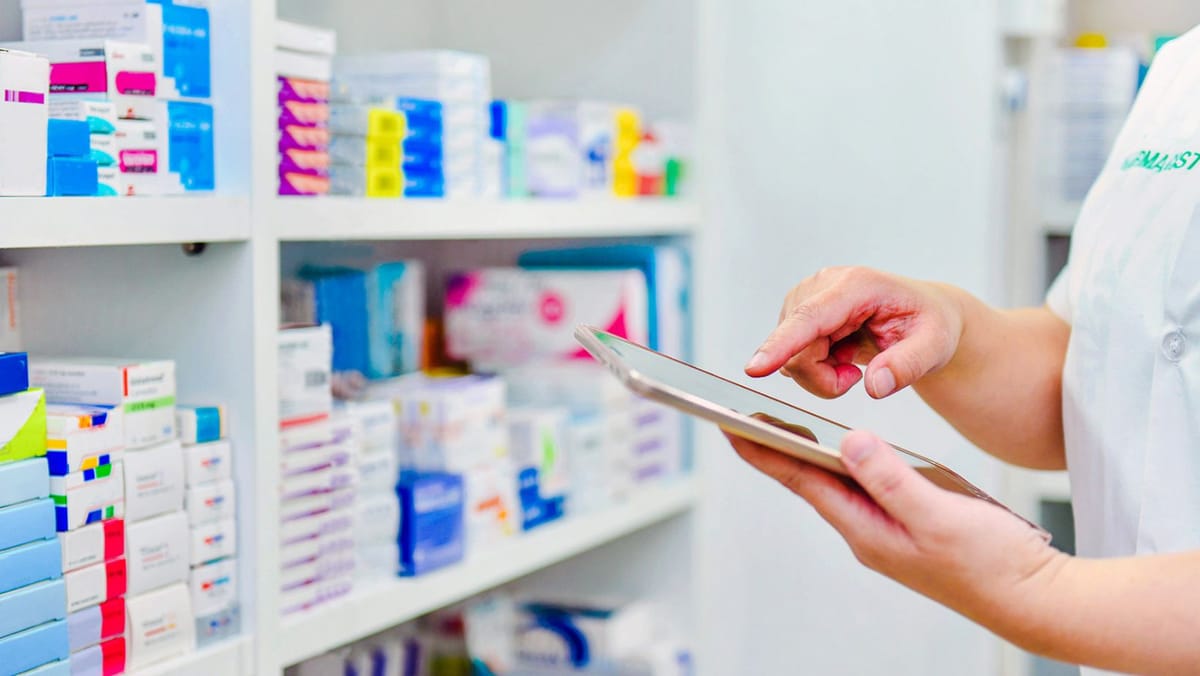 „Rezultatele vor fi publice”. Ministerul Sănătății dispune un control la Agenția Medicamentului după o investigație de presă