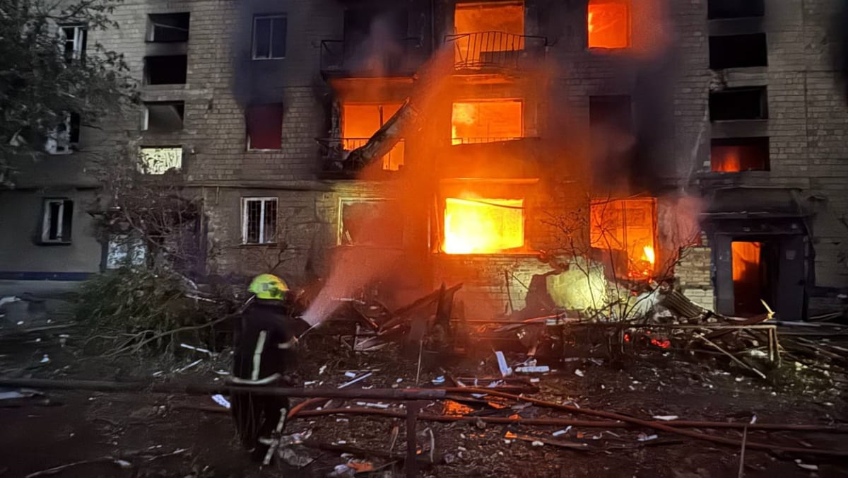 ACTUALIZARE/ Noapte de foc în Ucraina. Bilanțul a crescut la 13 morți și peste 90 de răniți