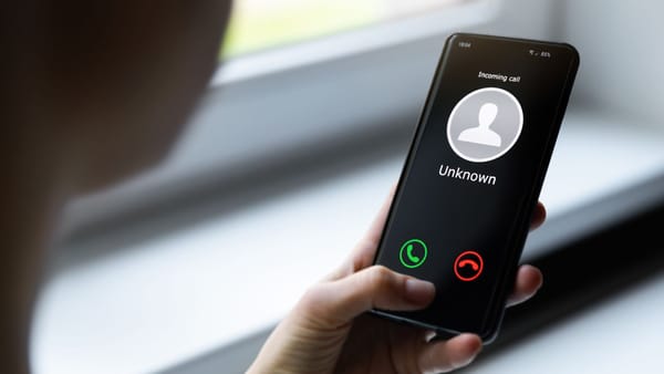 Atenție! Oamenii legii atenționează despre un nou tip de fraudă telefonică
