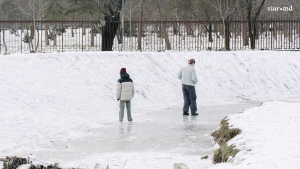 Meteorologii au prelungit Codul Galben de polei și ghețuș. Cât timp va dura avertizarea