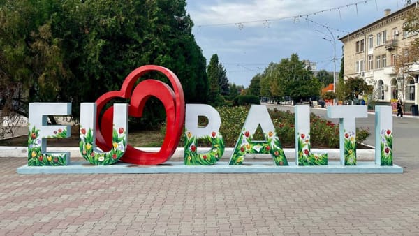 Bălțiul, fără apă: Gimnaziile și liceele din municipiu trec la învățământ în regim online