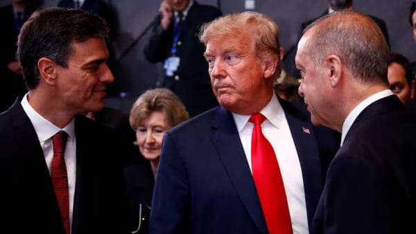 Trump a amenințat că va opri comerțul cu Spania după refuzul privind utilizarea bazelor militare. Reacția Madridului