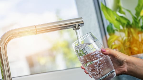 Criza de pe Nistru: Ministerul Sănătății cere instituțiilor medicale să testeze sisteme alternative de apă