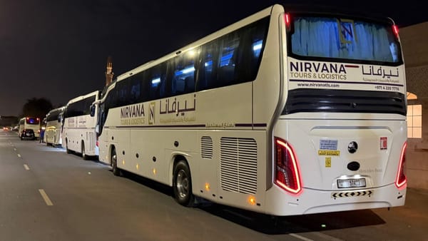 Un moldovean, evacuat din Emiratele Arabe Unite pe ruta Muscat – București. MAE anunță mai multe solicitări din Qatar