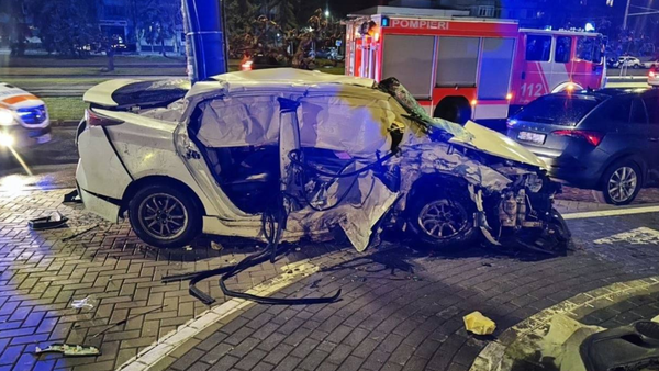 Accident pe bulevardul Dacia: doi răniți și un șofer reținut