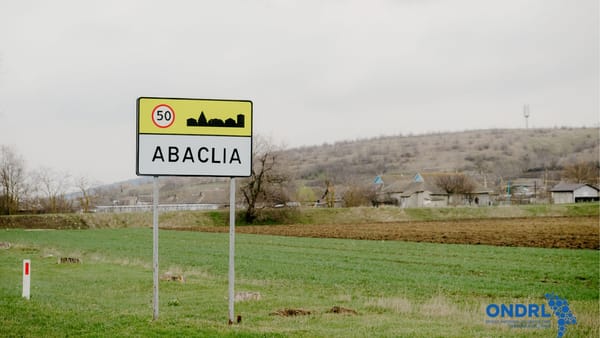 FOTO/ Drumuri reabilitate, apă potabilă și condiții mai bune pentru copii. Cum s-a dezvoltat satul Abaclia în ultimii ani