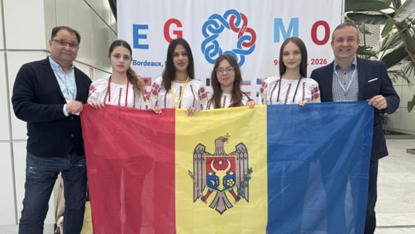 Trei eleve din R. Moldova au obținut mențiuni de onoare la Olimpiada Europeană de Matematică pentru Fete