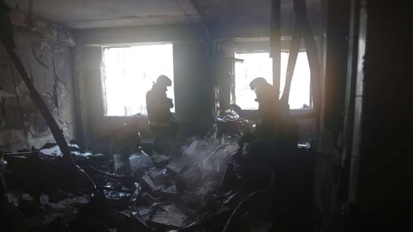 Incendiul izbucnit în apartamentul din cartierul Telecentru ar fi fost provocat de o explozie