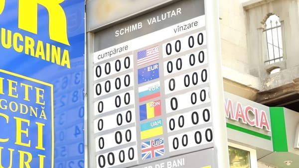 Euro și dolarul se depreciază ușor, iar leul românesc avansează cu aproape jumătate de ban