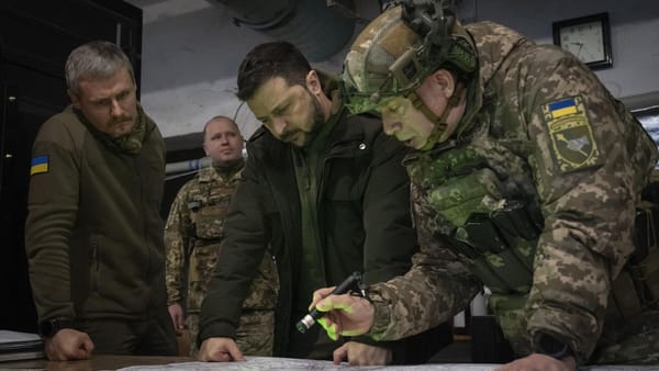 Kievul sancționează 127 de militari ruși acuzați de atacuri cu rachete asupra civililor