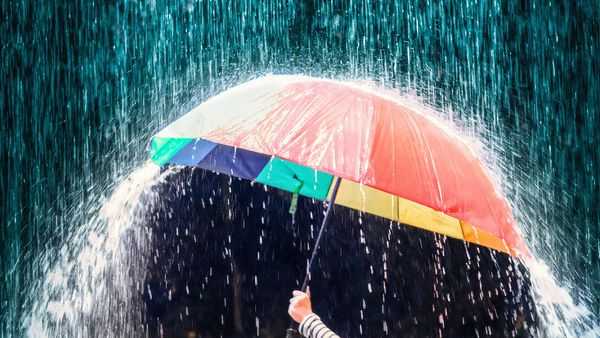Prognoza meteo: Mijloc de săptămână cu vreme capricioasă, ploi și vânt în mai multe regiuni ale țării