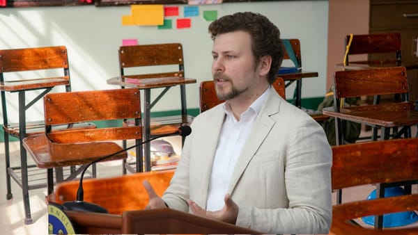 Dan Perciun: Salariile din învățământ vor crește cu până la 37%. Cine beneficiază de cele mai mari majorări