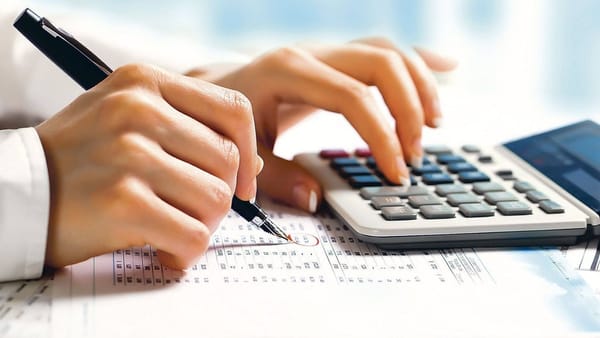 „Moldovenii încep să deprindă arta de a trăi pe datorie”. Număr record de credite bancare în trimestrul doi al anului 2026