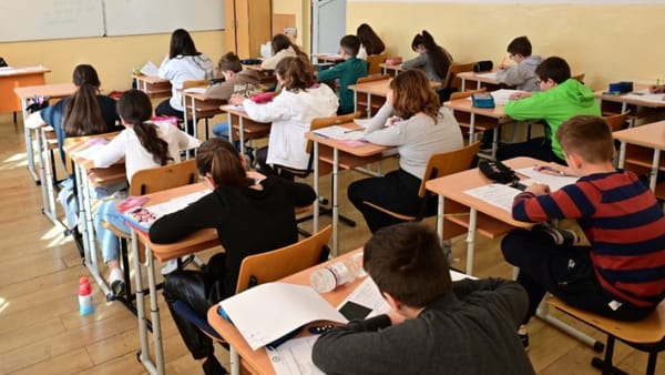 Crește interesul copiilor din stânga Nistrului pentru școlile cu predare în limba română. Autoritățile caută soluții