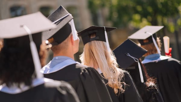 Studenții din R. Moldova vor putea face un master european și vor studia un semestru în Franța, Italia sau Estonia
