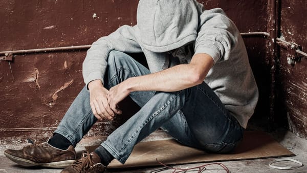 Ministerul Sănătății pregătește un traseu medical special pentru adolescenții afectați de consumul de droguri