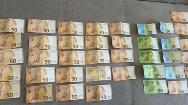 A cerut 30.000 de euro pentru a „elibera” un condamnat din penitenciar. Un bărbat, reținut de CNA