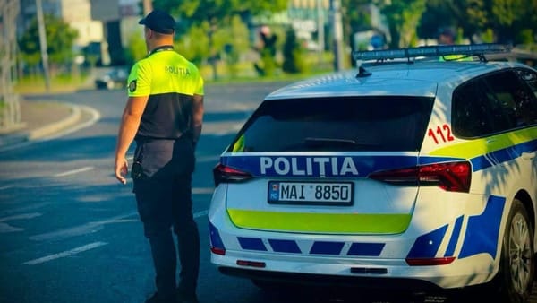 Peste 3.500 de încălcări rutiere, documentate de polițiști în weekend. 58 de șoferi, depistați în stare de ebrietate