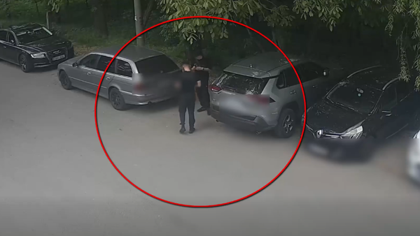 Un bărbat din Strășeni, suspectat că era intermediar într-un grup de escroci. A fost reținut pentru 72 de ore - VIDEO