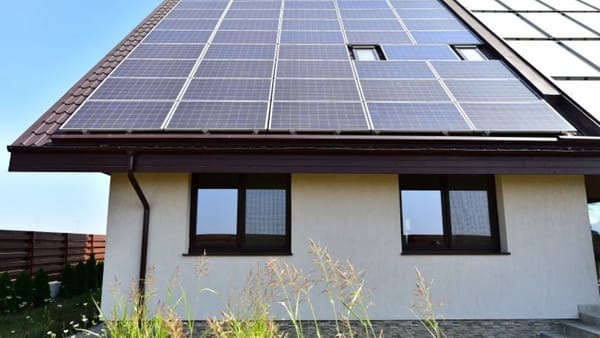 CNED va oferi granturi de până la 1,2 milioane de lei pentru case eficiente energetic