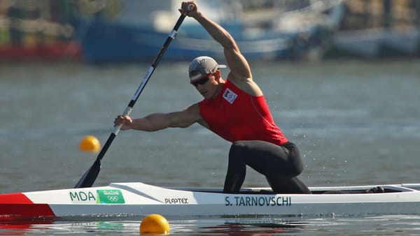 Serghei Tarnovschi a cucerit bronzul la Campionatul Mondial de canoe maraton din Argentina