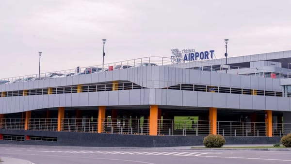 ACTUALIZARE/ Alerta cu bombă de la Aeroportul Chișinău s-a dovedit a fi falsă