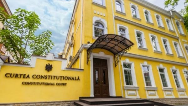 Reducerea de la 61 la 51 de voturi pentru numirea membrilor străini în comisiile de evaluare, neconstituțională