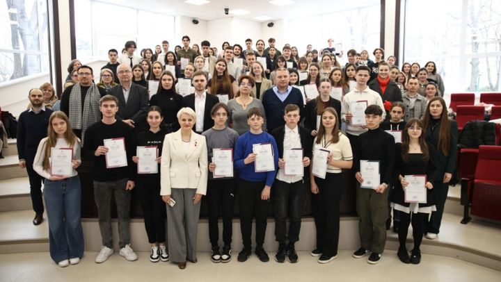 Au fost desemnați câștigătorii Olimpiadei Republicane la Biologie