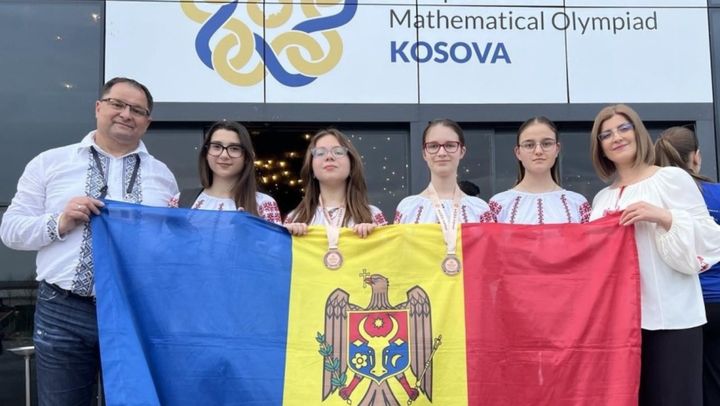 Olimpiada Europeană de Matematică pentru fete. R. Moldova a obținut 2 medalii de bronz și 2 mențiuni de onoare