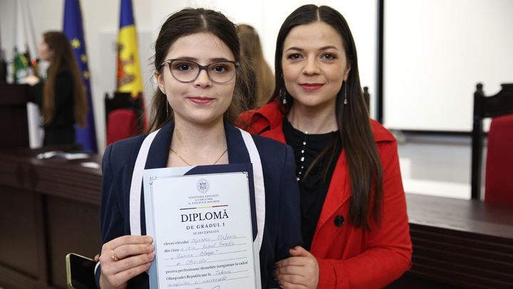 41 de elevi au fost premiați la Olimpiada Republicană la Istorie. 15 dintre aceștia învață în capitală