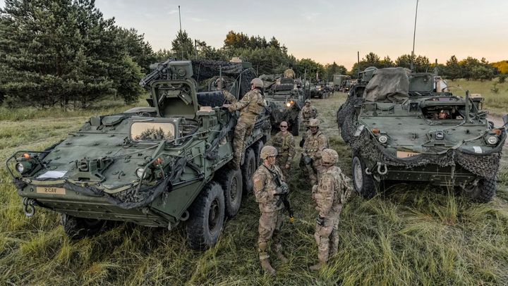 Departamentul american al Apărării analizează retragerea a până la 10.000 de militari din Europa de Est